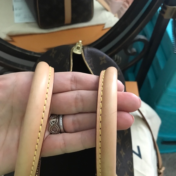 EUC Authentic Louis Vuitton Speedy B 30 - Picture 6 of 8